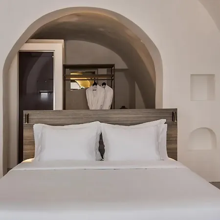 Sun Rocks Boutique (adults Only) 5* Firostefani
