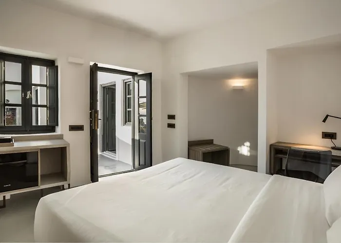 Sun Rocks Boutique (adults Only) Firostefani